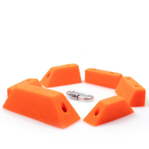 Conjunto de presas de escalada Basic Brick: 6 agarres en pinza con forma cuadriculada de ladrillo para desafíos únicos.